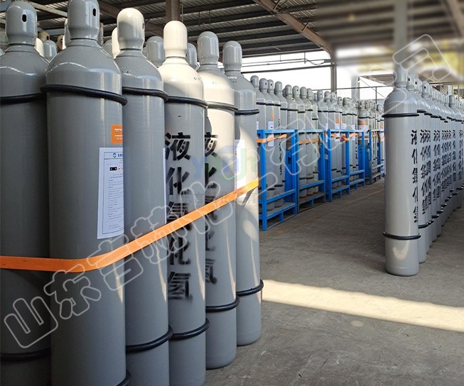 99.9999%超纯氯化氢47L